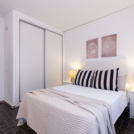 Uhc Dms Family Apartments 坎布里尔斯 外观 照片