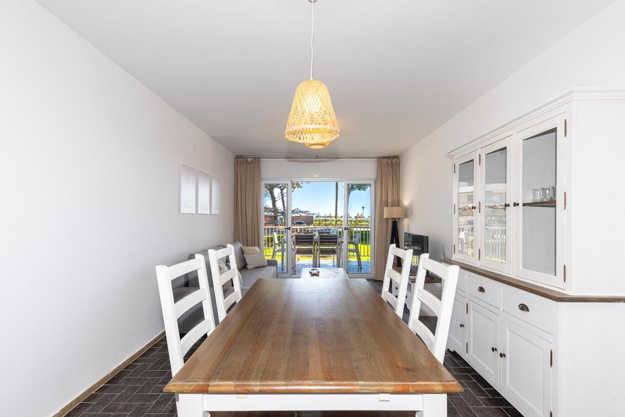 Uhc Dms Family Apartments 坎布里尔斯 客房 照片